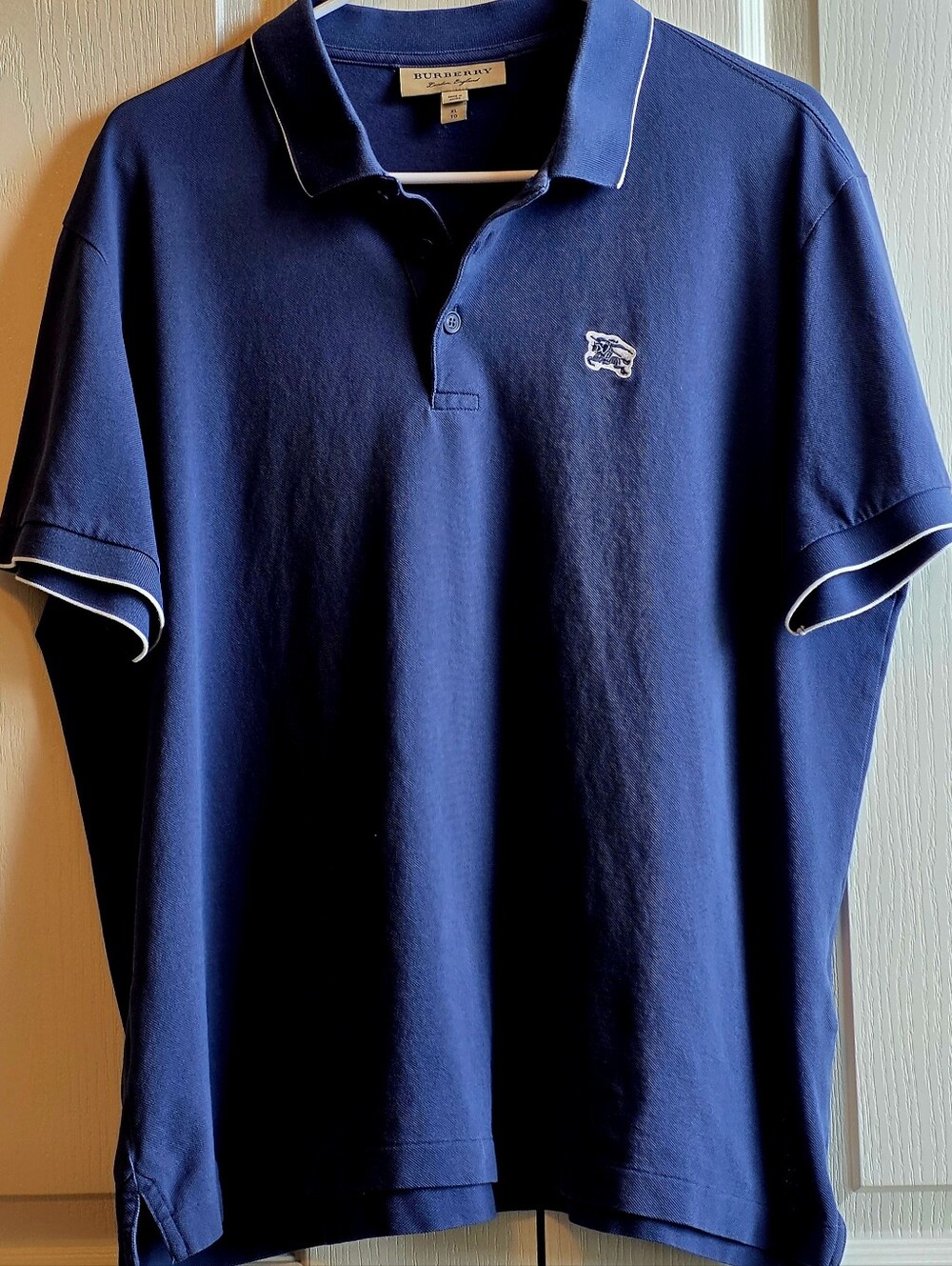 Burberry Men' XL Navy Polo with White Piping
